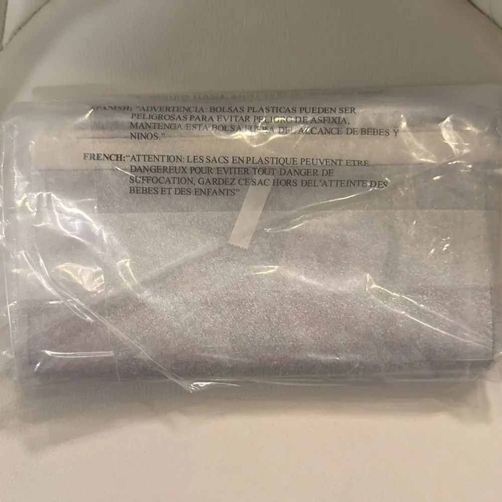 Kate Spade Wristlet, NWT